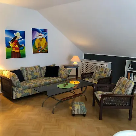 Casa Vesalia Везель